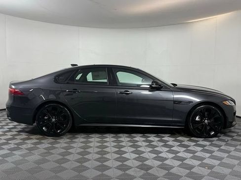 New 2024 Jaguar XF R-Dynamic SE AWD/4WD image 9