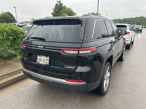 Used 2022 Jeep Grand Cherokee Limited AWD/4WD image 3
