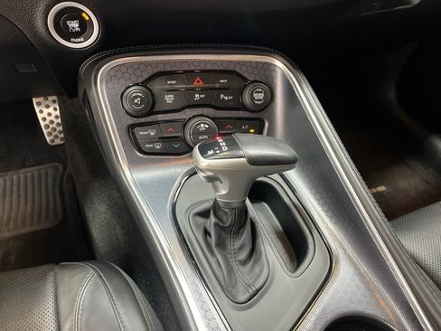 Used 2015 Dodge Challenger R/T Plus RWD image 26