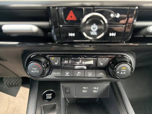 Used 2026 Nissan Kicks SV w/ Cold Weather Package AWD/4WD image 17