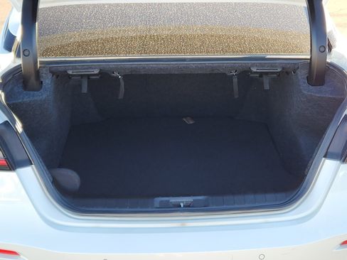 Used 2021 Nissan Maxima SR w/ Sport Mat Group image 8