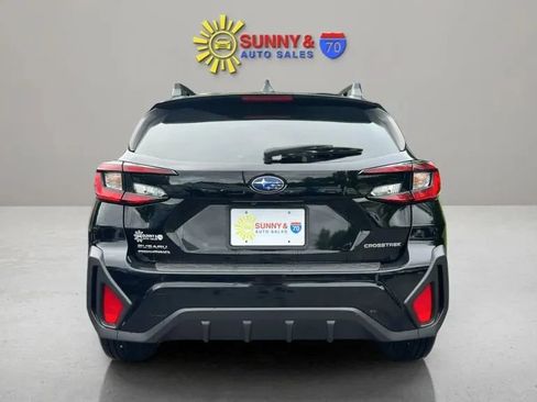 Used 2024 Subaru Crosstrek 2.0i Premium AWD/4WD image 7