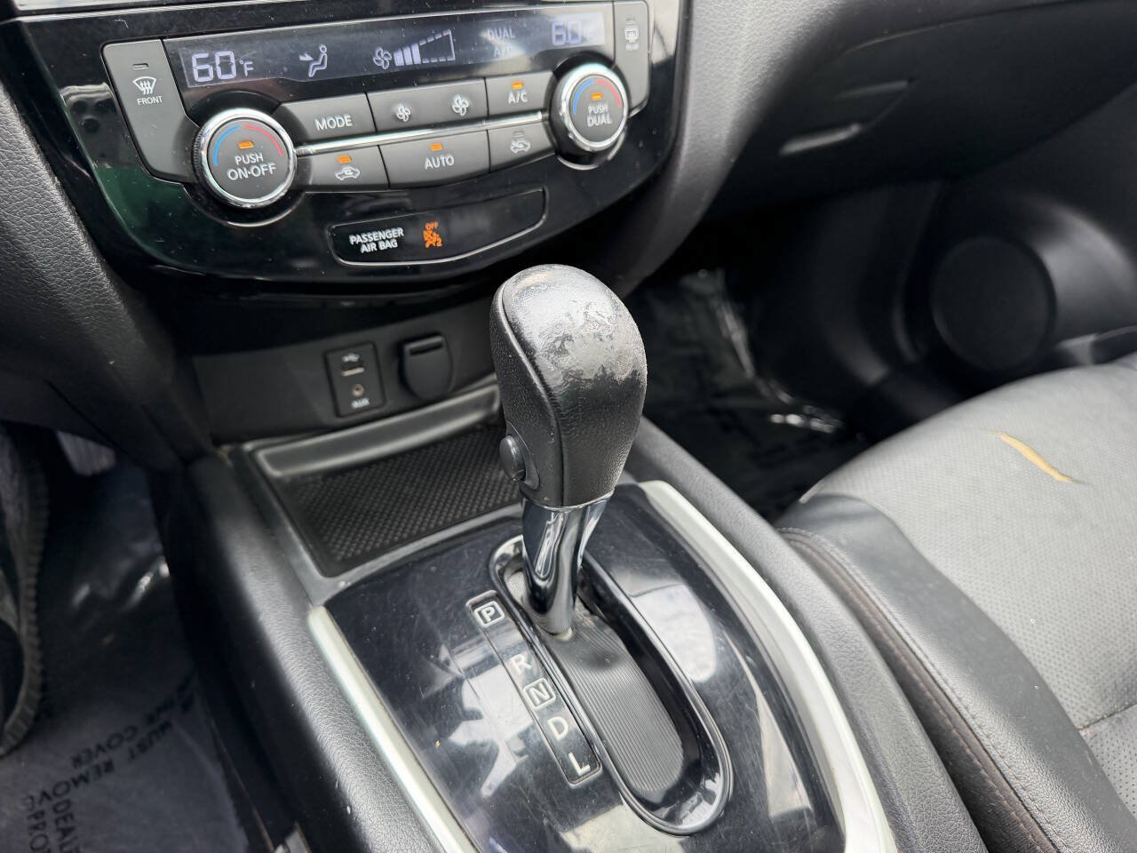 Used 2016 Nissan Rogue SL w/ SL Premium Package AWD/4WD image 19