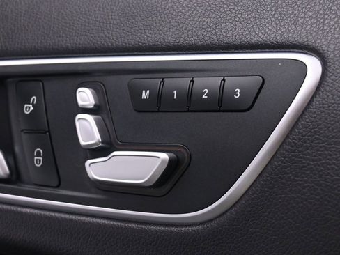 Used 2019 Mercedes-Benz GLA 250 image 34