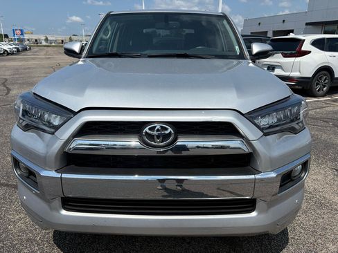 Used 2018 Toyota 4Runner Limited AWD/4WD image 8