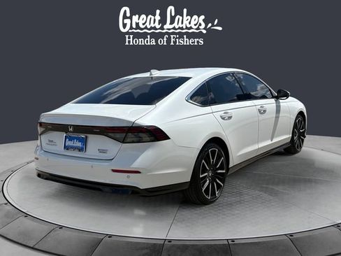 Used 2023 Honda Accord Touring image 5