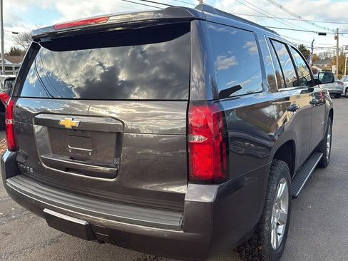 Used 2016 Chevrolet Tahoe LT image 9