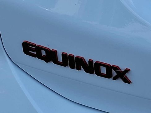 Used 2020 Chevrolet Equinox LT FWD image 30
