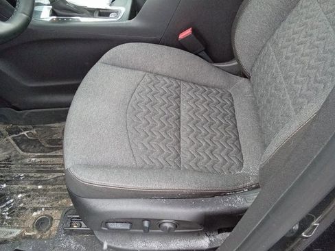 Used 2023 Chevrolet Equinox LT image 5