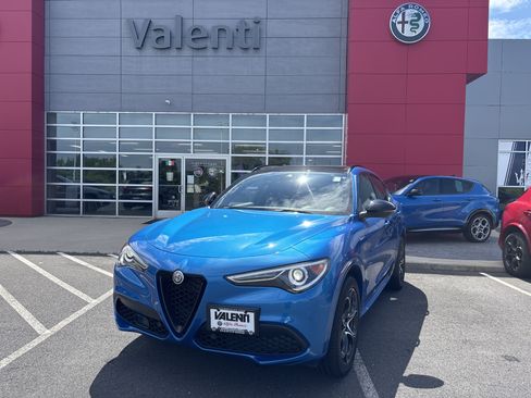 Certified 2023 Alfa Romeo Stelvio Veloce AWD/4WD image 1