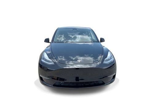 Certified 2023 Tesla Model Y AWD image 2