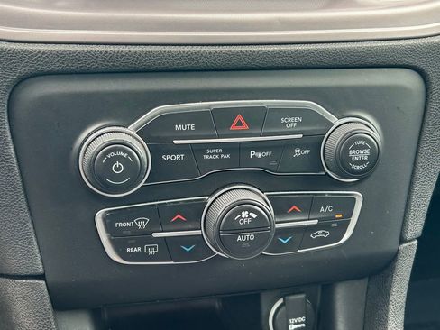 Used 2023 Dodge Charger GT image 28