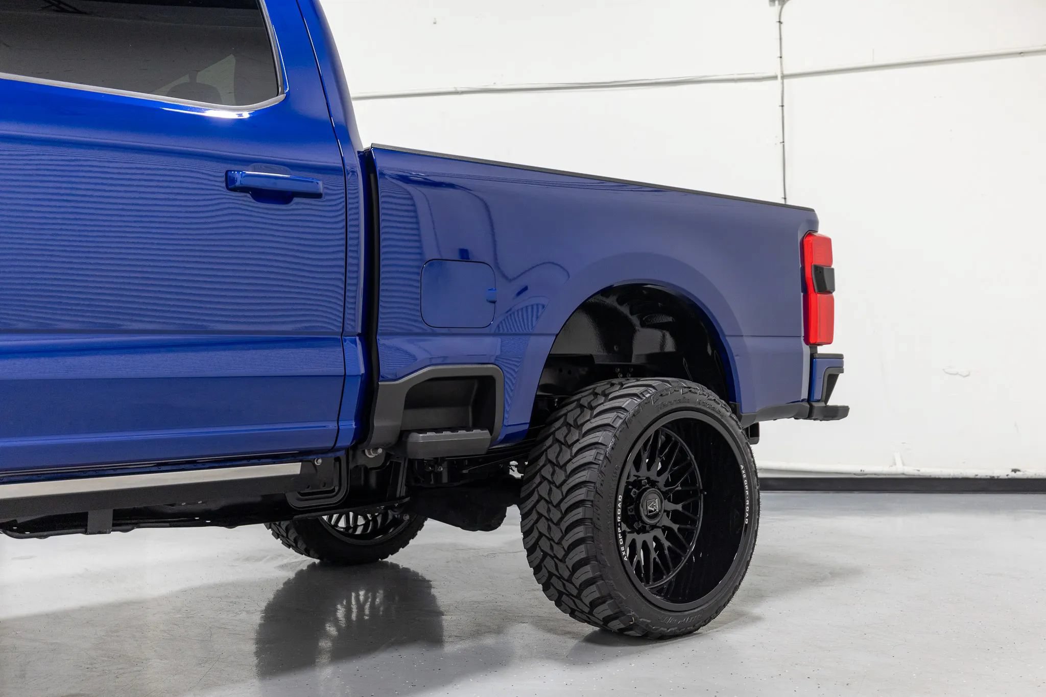 Used 2026 Ford F250 Platinum AWD/4WD image 13