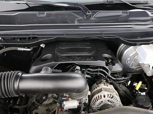 Used 2022 RAM 1500 Limited w/ Off-Road Group image 18