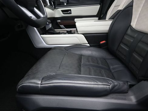 Used 2022 Toyota Tundra Capstone AWD/4WD image 13