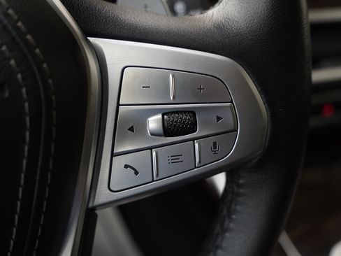 Used 2026 BMW X7 xDrive40i AWD/4WD image 18