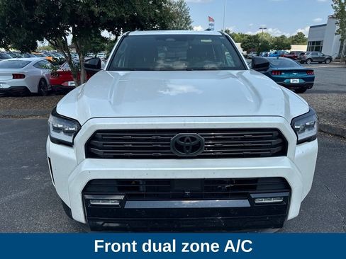 Used 2026 Toyota 4Runner Platinum AWD/4WD image 3