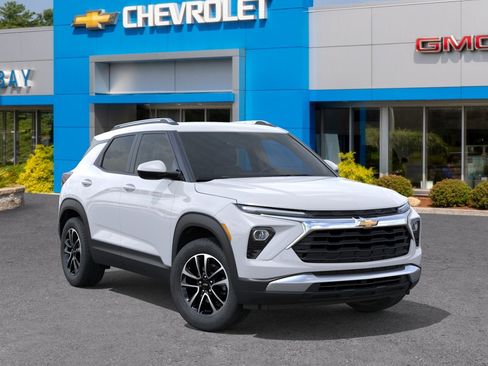 New 2026 Chevrolet TrailBlazer LT w/ LT Cold Weather Package AWD/4WD image 7
