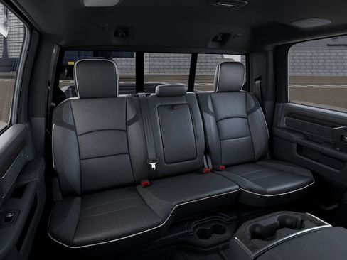 New 2026 RAM 3500 Laramie AWD/4WD image 9