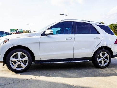 Used 2018 Mercedes-Benz GLE 350 image 3