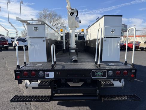 Used 2018 RAM 5500 Tradesman w/ Power & Remote Entry Group image 11