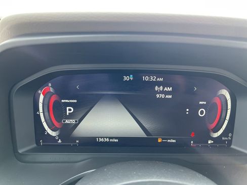 Used 2024 Nissan Rogue SL w/ SL Premium Package image 7