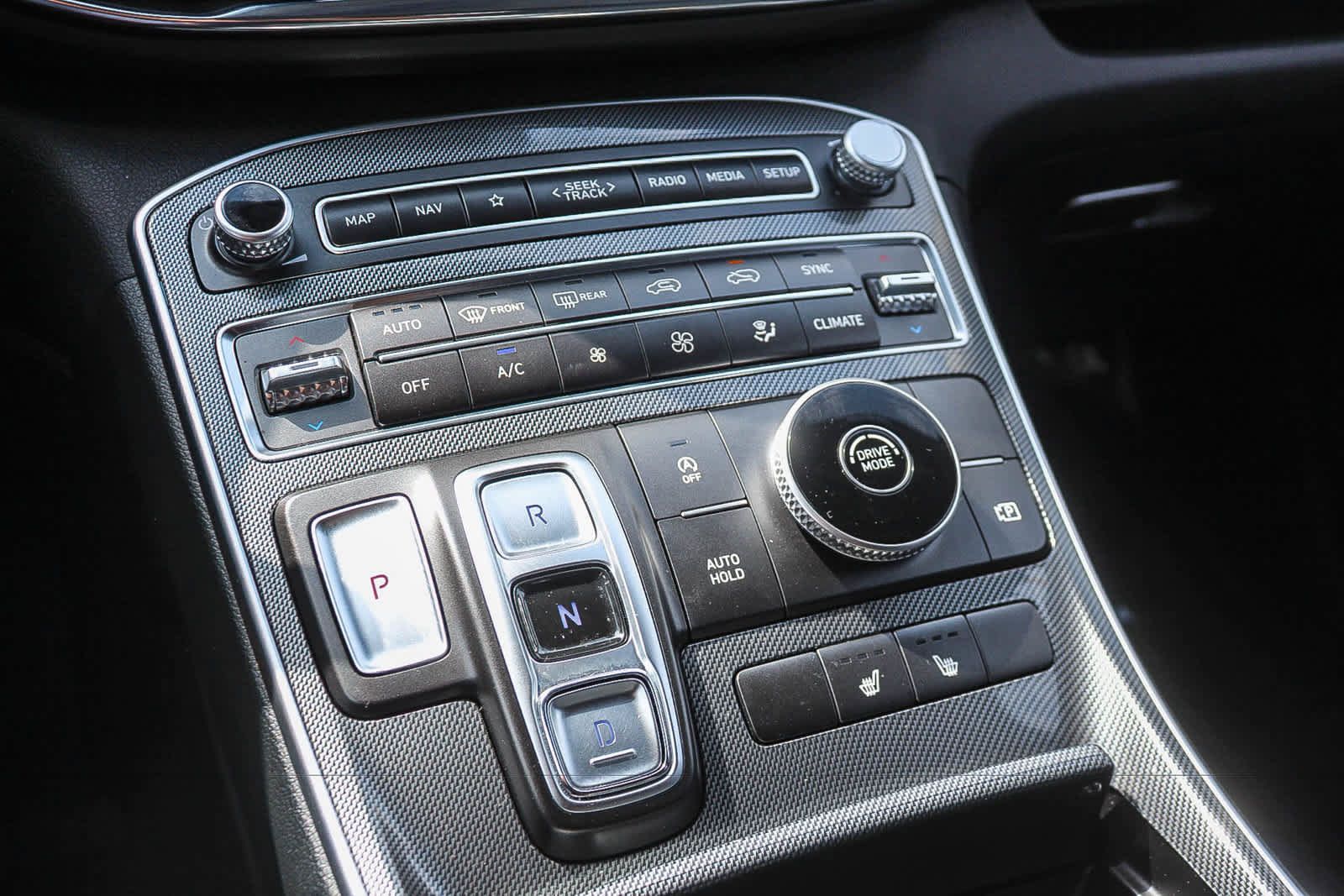 Certified 2023 Hyundai Santa Fe SEL FWD image 32
