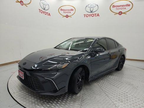 Certified 2025 Toyota Camry SE image 2