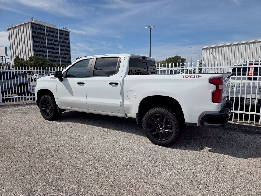 Used 2021 Chevrolet Silverado 1500 LT Trail Boss w/ Convenience Package II AWD/4WD image 6