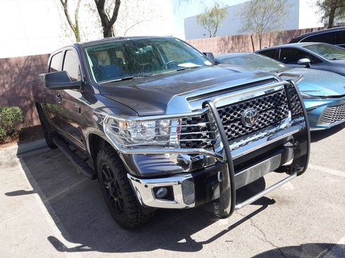 Used 2021 Toyota Tundra SR5 RWD image 2