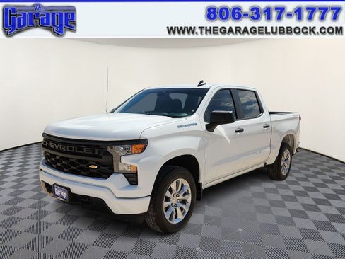 Used 2024 Chevrolet Silverado 1500 Custom AWD/4WD image 1