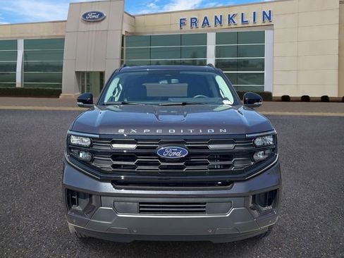 New 2026 Ford Expedition Active RWD image 2