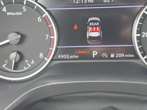 Used 2025 Nissan Rogue S image 9