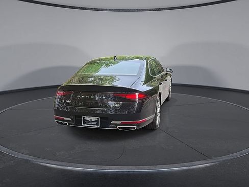Used 2024 Genesis G90 3.5T AWD/4WD image 3