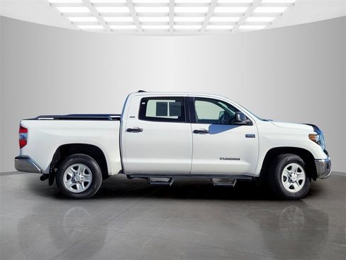 Used 2020 Toyota Tundra SR5 image 3