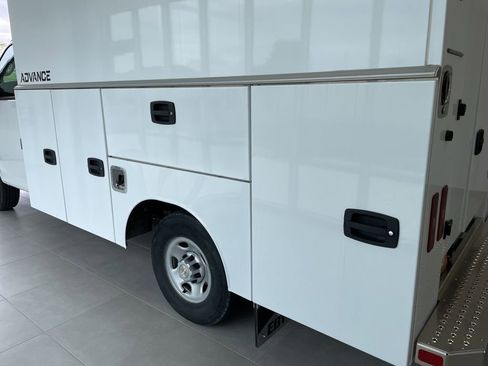 New 2026 Chevrolet Express 3500 w/ Power Convenience Package RWD image 2