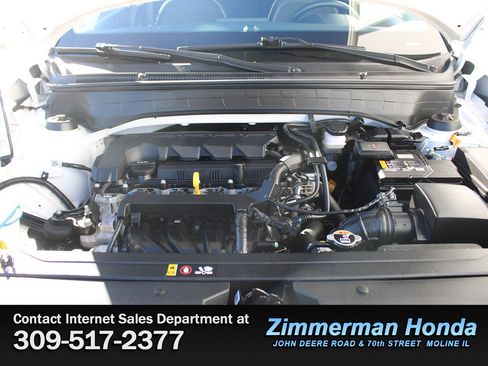 Used 2022 Hyundai Venue Limited image 19