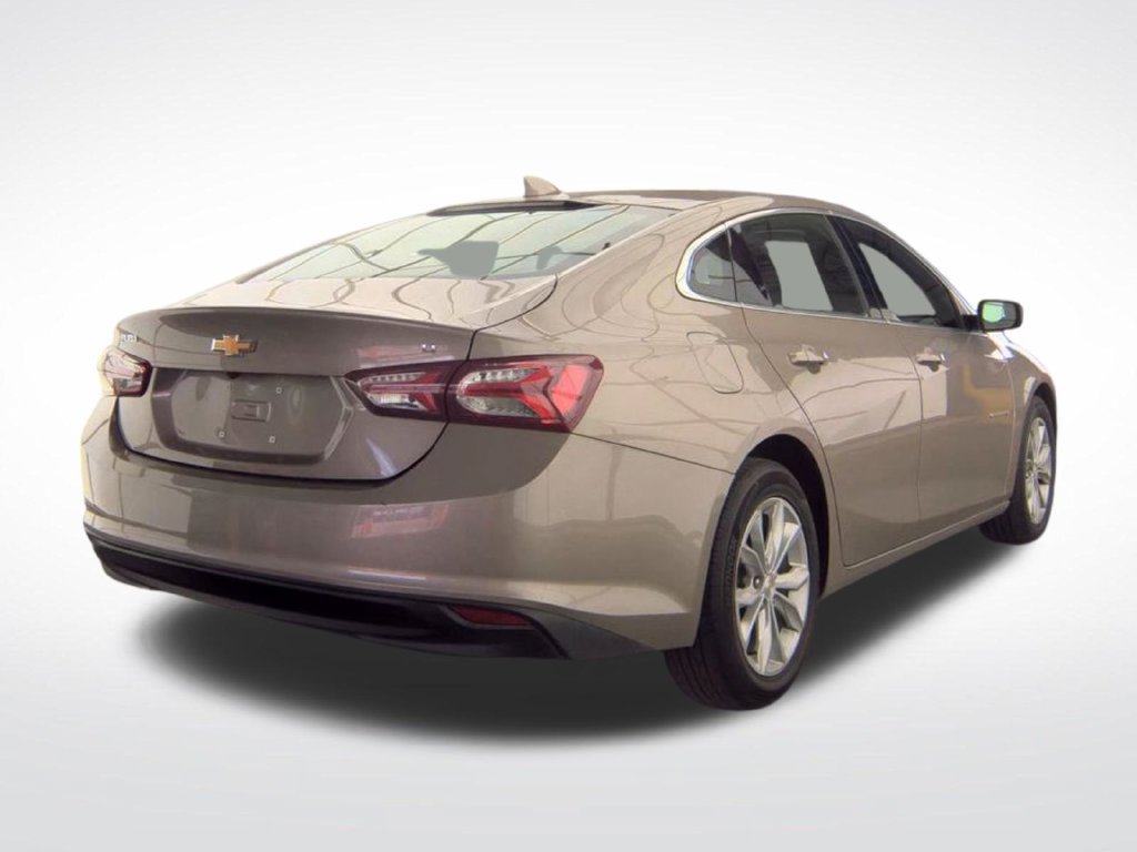 Used 2022 Chevrolet Malibu LT FWD image 14
