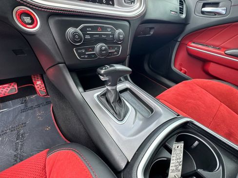 Used 2022 Dodge Charger Scat Pack w/ Plus Group RWD image 31