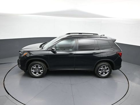 Certified 2023 Honda Passport TrailSport image 41
