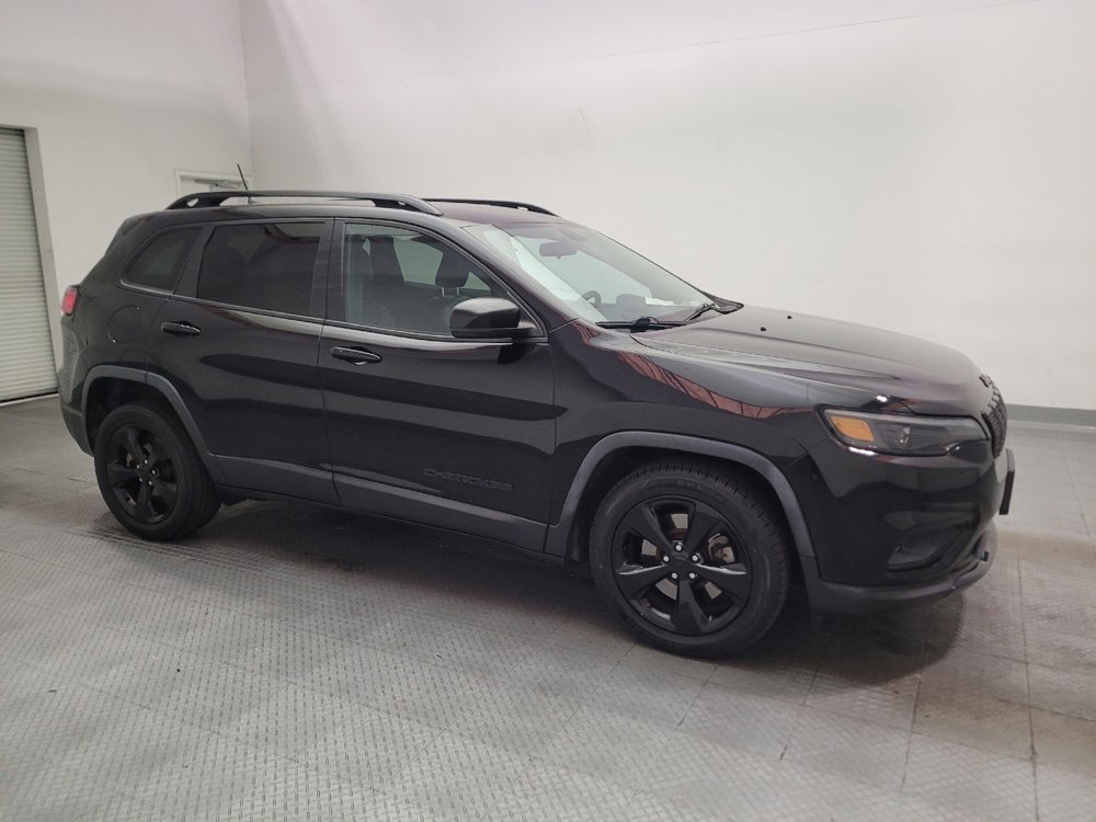 Used 2019 Jeep Cherokee Latitude Plus FWD image 11