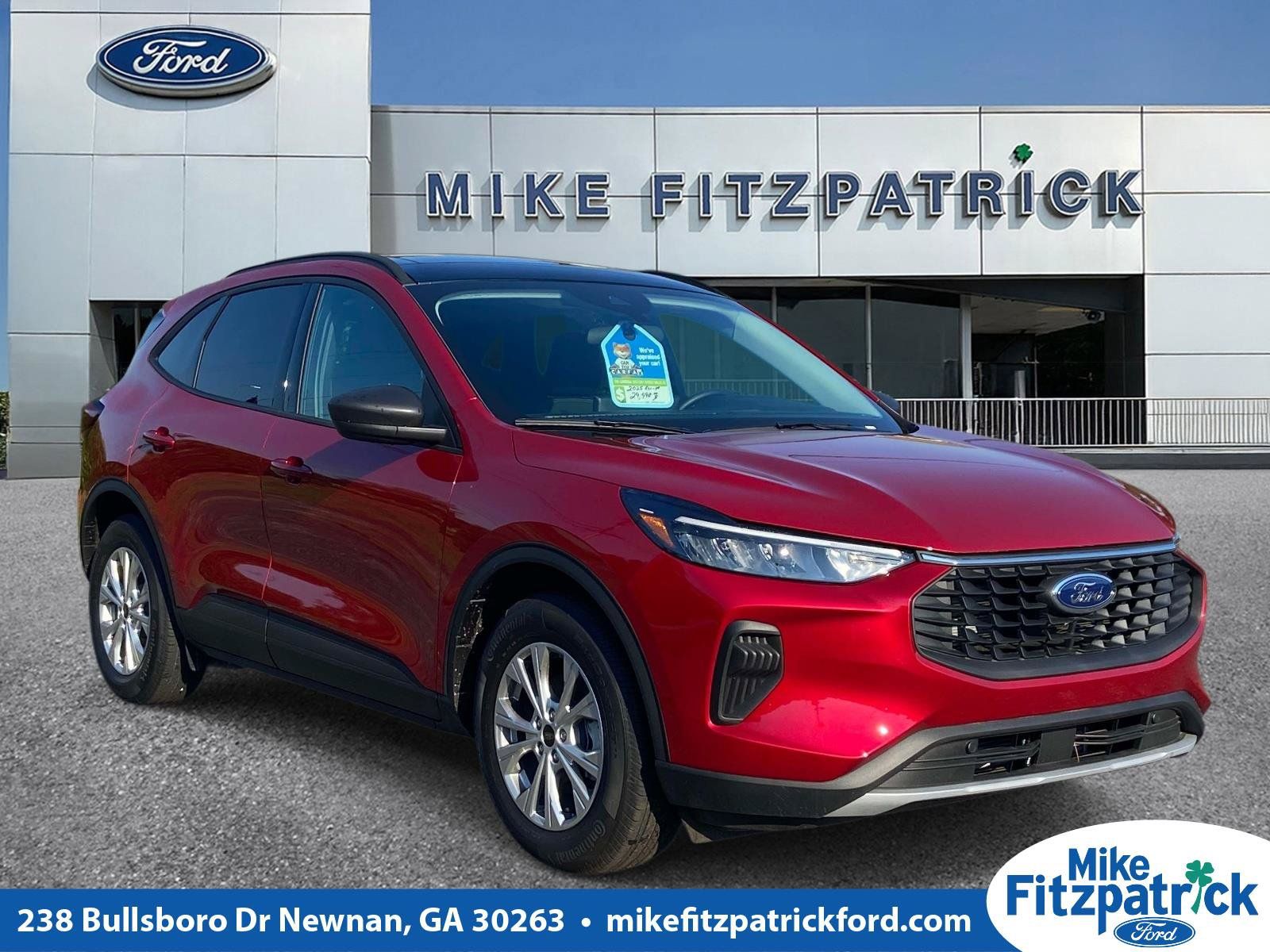 Used 2025 Ford Escape Active w/ Tech Pack #1 FWD image 1