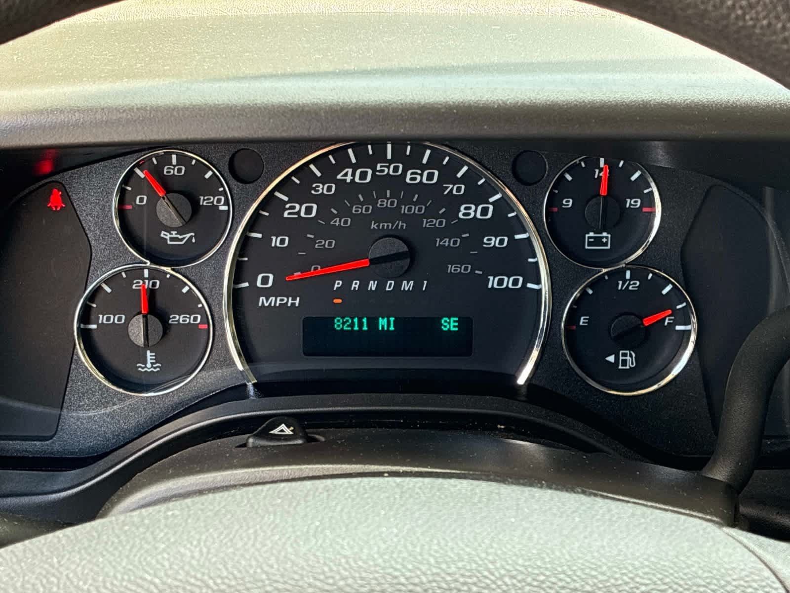 Used 2025 Chevrolet Express 3500 LT w/ LT Preferred Equipment Group RWD image 24