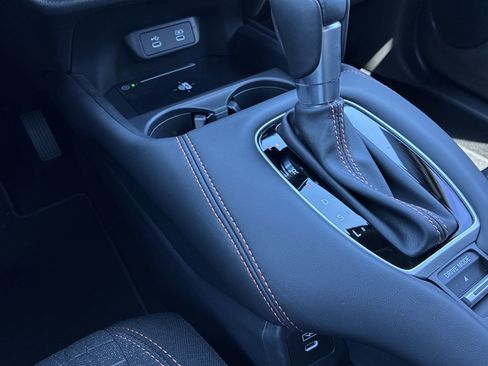 Certified 2026 Honda HR-V Sport image 32