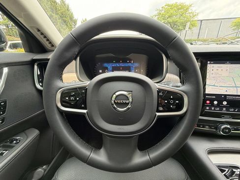 Used 2025 Volvo S90 B6 Plus AWD/4WD image 23