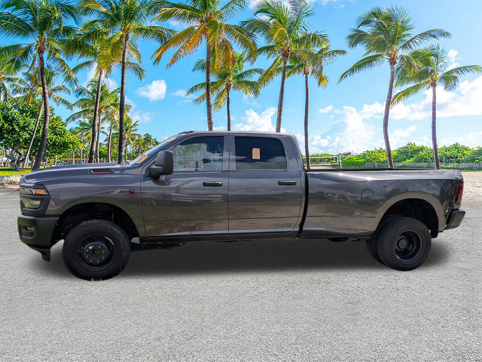 Used 2026 RAM 3500 Tradesman AWD/4WD image 8