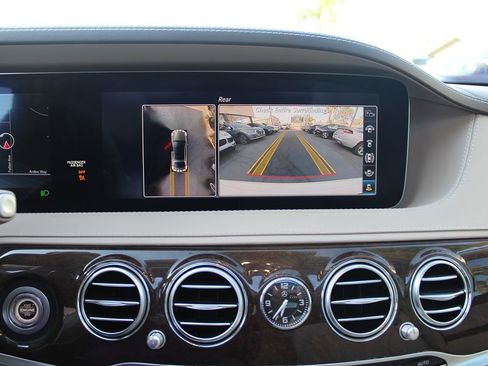 Used 2019 Mercedes-Benz S 450 Sedan image 35