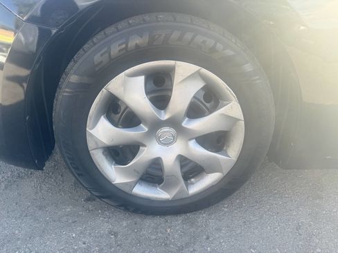 Used 2016 MAZDA MAZDA3 i Sport image 12