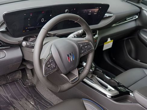 New 2026 Buick Envista Sport Touring w/ Convenience I Package FWD image 9