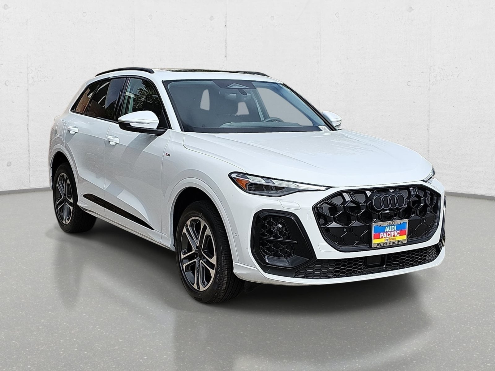 New 2026 Audi Q5 2.0T AWD/4WD image 3